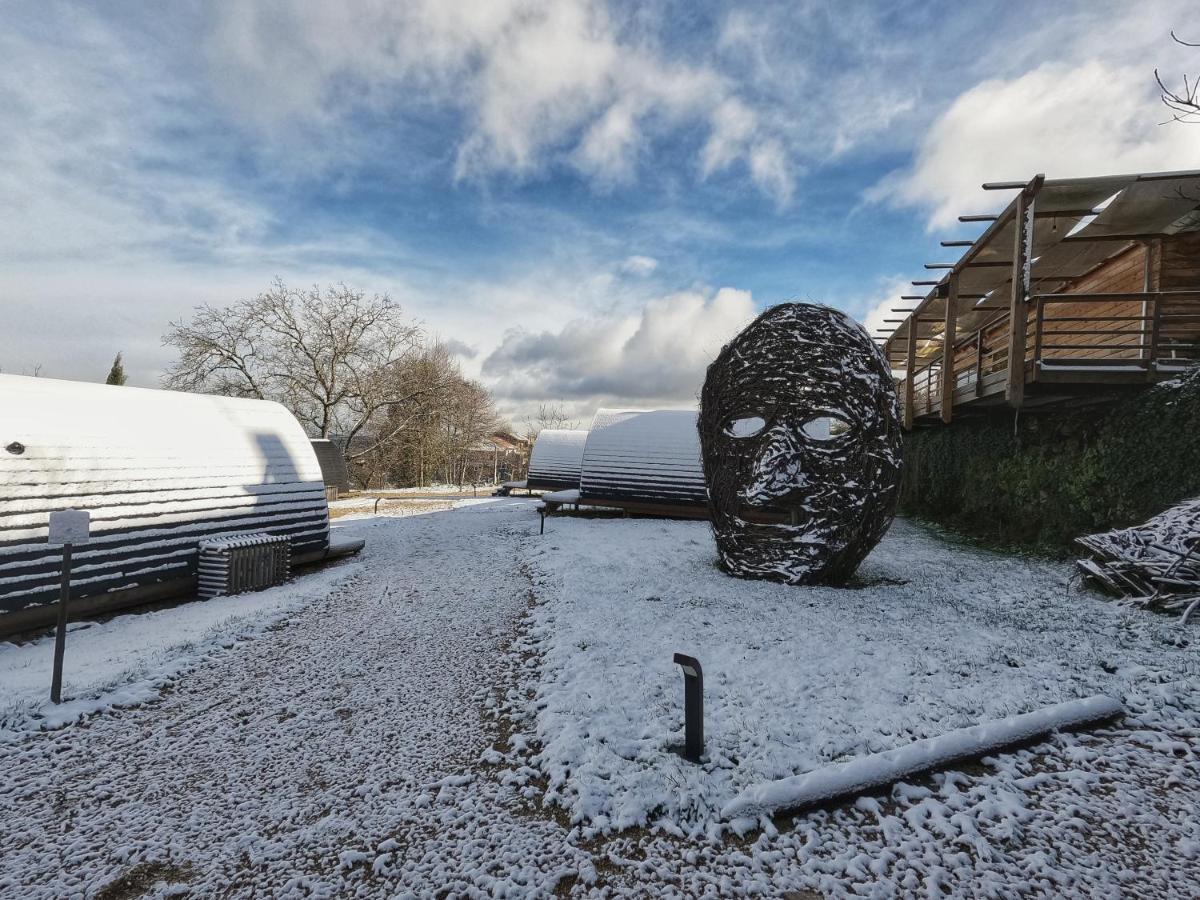 Glamping Hills Hotell Santa Comba de Rossas Eksteriør bilde
