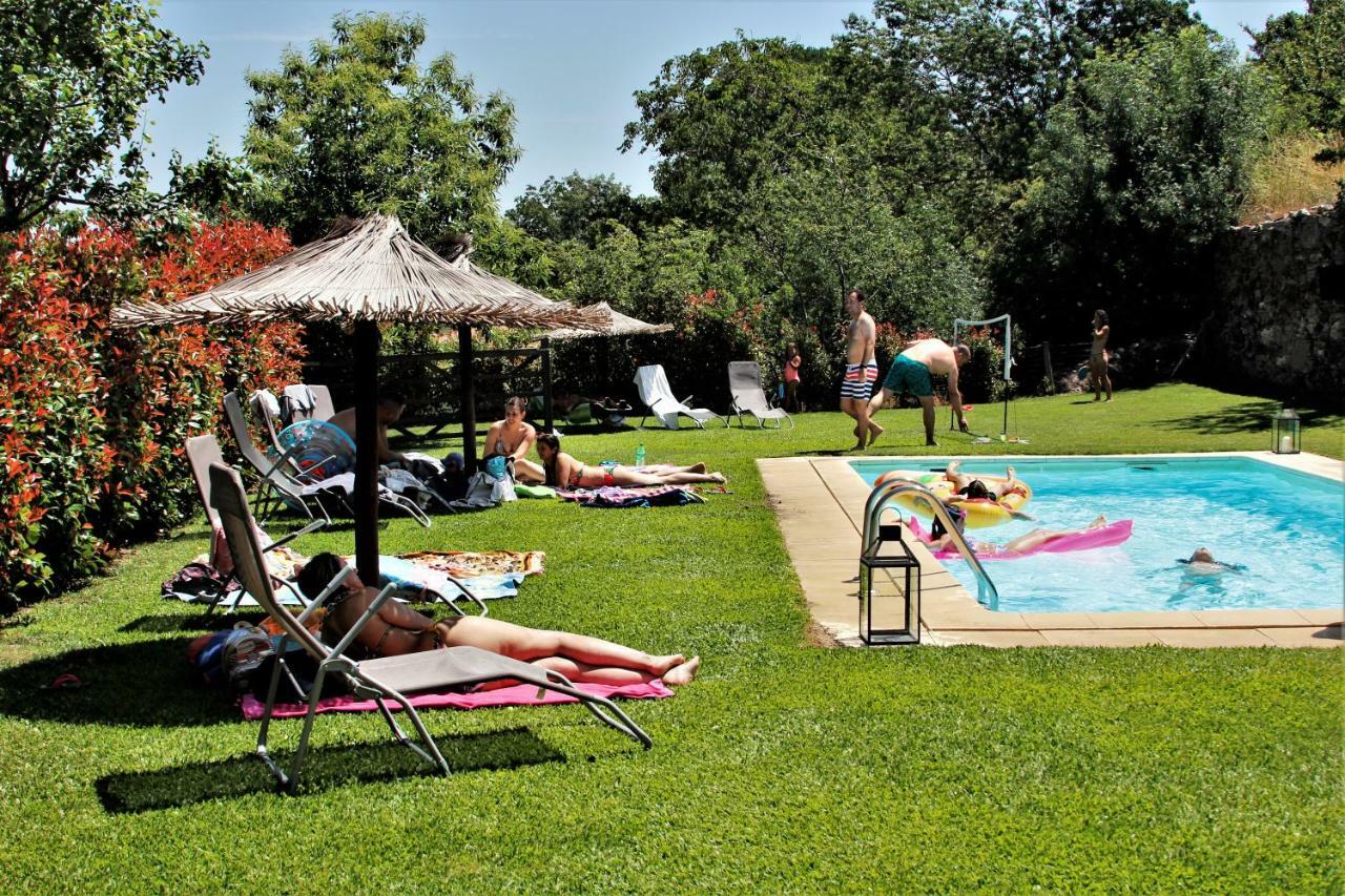 Glamping Hills Hotell Santa Comba de Rossas Eksteriør bilde