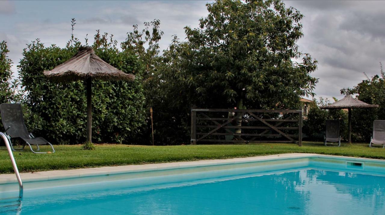 Glamping Hills Hotell Santa Comba de Rossas Eksteriør bilde