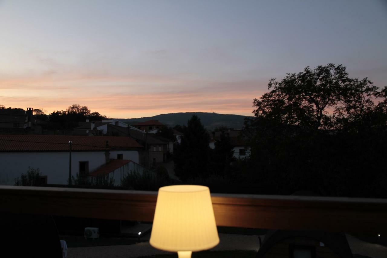 Glamping Hills Hotell Santa Comba de Rossas Eksteriør bilde