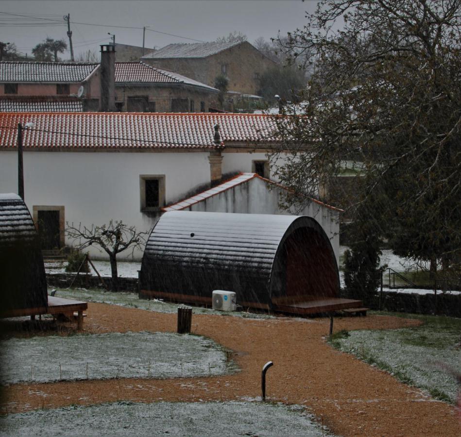 Glamping Hills Hotell Santa Comba de Rossas Eksteriør bilde